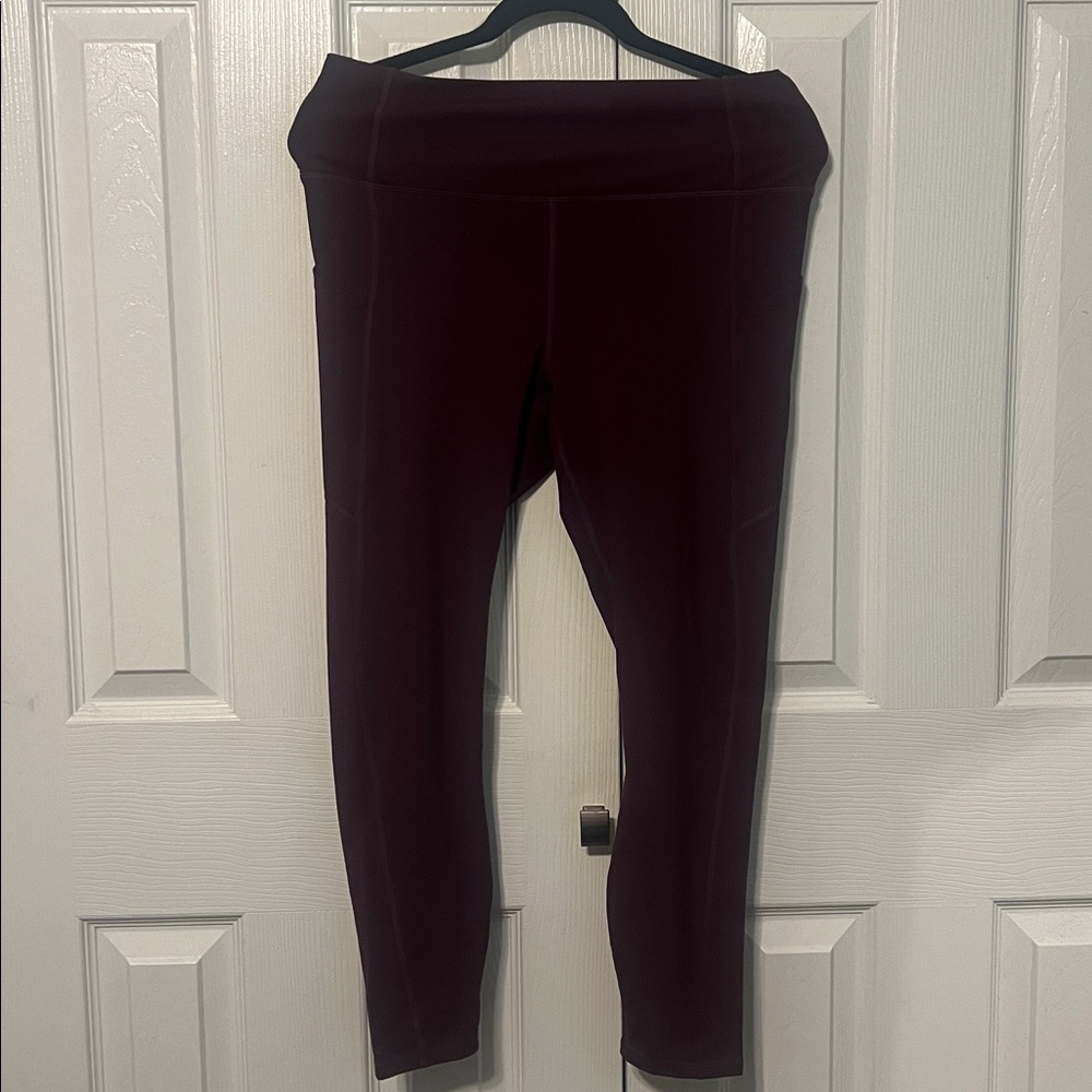 EUC Fabletics Oasis PureLuxe High Waisted 7/8 Leggings Size Large